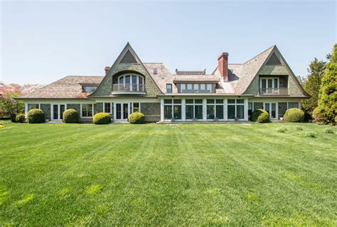 East Hampton Secluded Showplace 215 Million The New York Times