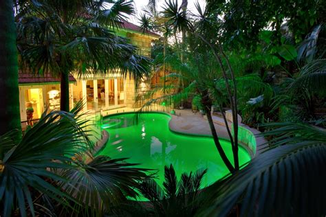 Prestigious Tropical Oasis Tranquillity Sunset Pools Sydney