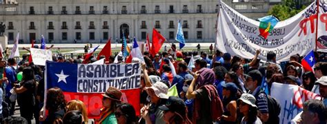 Book digitized by google and uploaded to the internet archive by user tpb. Chile: oficialismo propone Convención Constituyente sin ...