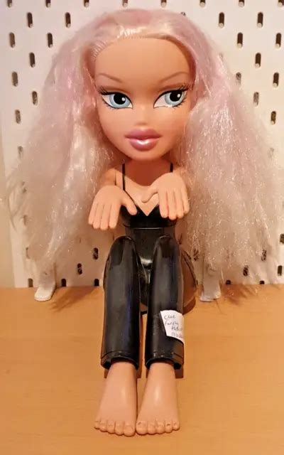 Mga Bratz Cloe Funky Fashion Sitting Doll Blonde Makeover Head Restore Ooak 3171 Picclick