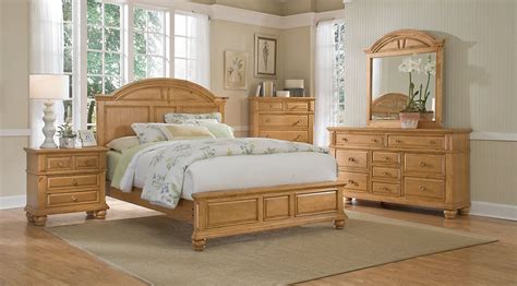 Light Wood Queen Bedroom Sets Pine Oak Beige Cream Etc Rooms To