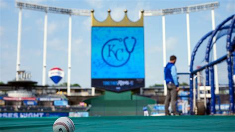 Royals Announce Plans To Move To New Ballpark In Downtown Kansas City