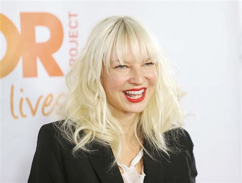 Why Does Sia Never Show Her Face