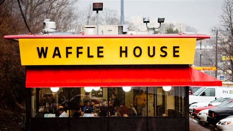 Waffle House Employee Allegedly Spiked Co Workers Drink With Meth Eater