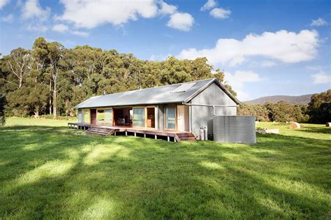 The annual tiny houses festival australia celebrates all things tiny living. Maxa design 10 star winner | Farmhouse style house, Shed ...