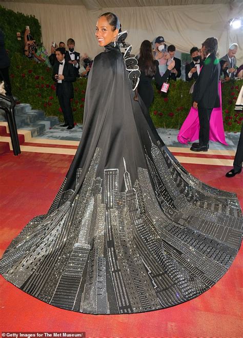 Met Gala 2022 Alicia Keys Proves Shes Still In An Empire State Of