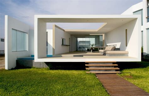 Modern Beach House In Peru Idesignarch Interior Design
