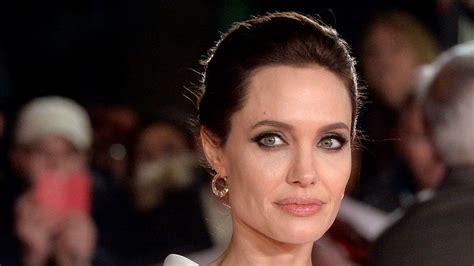 Angelina Jolie Ready To Board Murder On The Orient Express Movies Empire