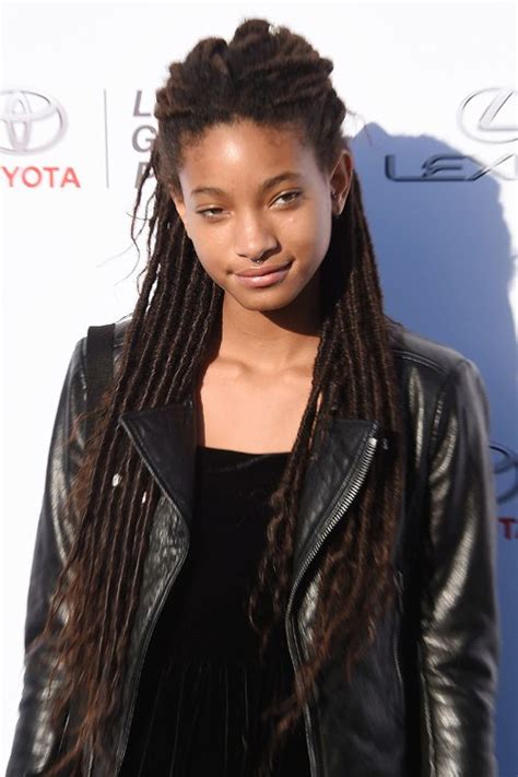 Willow Smiths Hairstyles And Hair Colors Steal Her Style