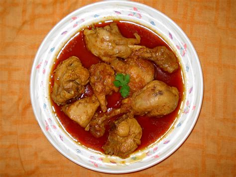 Top with 2 cups marinara sauce, 1 cup grated mozzarella and 1/2 cup parmesan. Indian chicken dishes to eat before you die