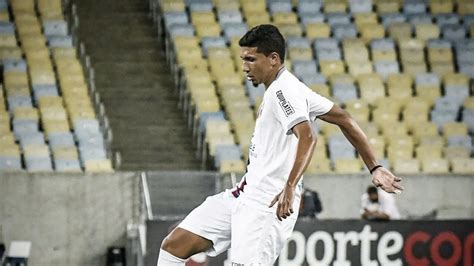 ***meu instagram*** gabriel resende @resendegabrieloficial Volante Paulo Victor renova contrato com o Resende ...
