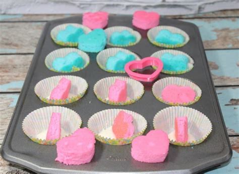 Teaspoon Of Goodness Gender Reveal Cupcakes