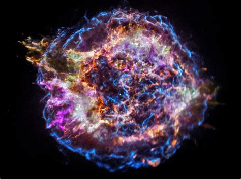 Spectacular Video Shows How Supernova Remnant Cassiopeia A Evolved