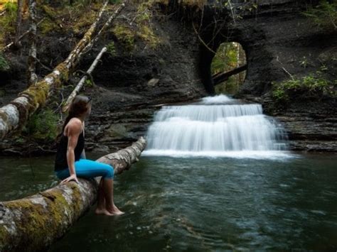 11 Beautiful Vancouver Island Waterfalls You Need To Visit