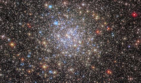 New Clues To The Formation Of Globular Clusters Their Ultramassive