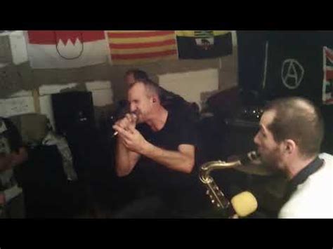 Ton steine scherben rauch haus song. Missbrauch (Punk München) Rauch Haus Song (Ton Steine ...