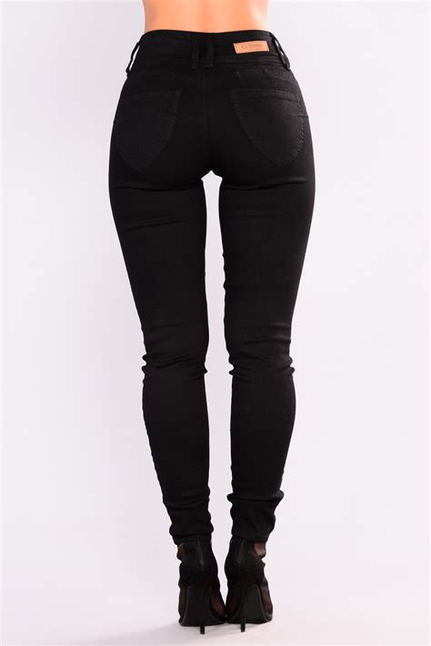 Back It Up Booty Lifting Jeans Black