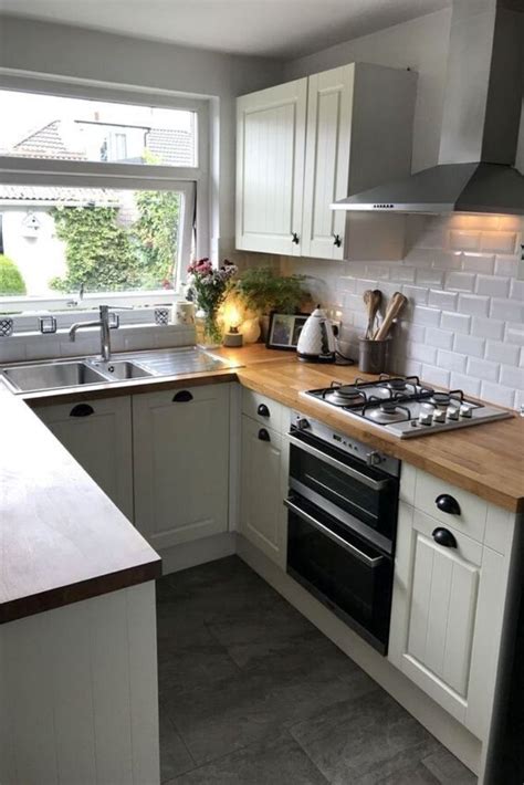 55+ small (but mighty) kitchens to steal inspiration from. #smallkitchen Kitchen Design For Small Space (Minimalist ...