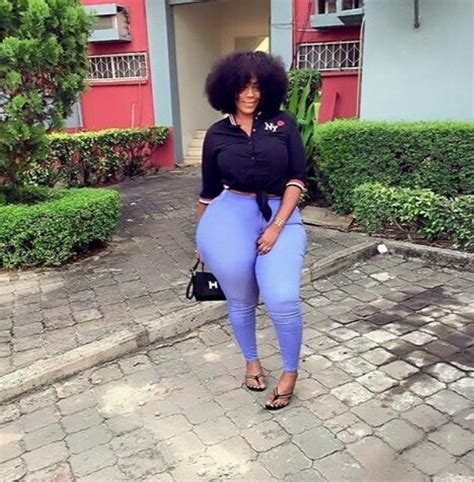 Curvy And Big Nyash Lady Showered With Praises As She Display Her Assets Nairaland General