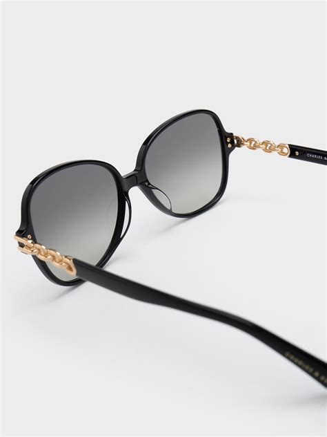 Black Chain Link Oversized Butterfly Sunglasses Charles And Keith My