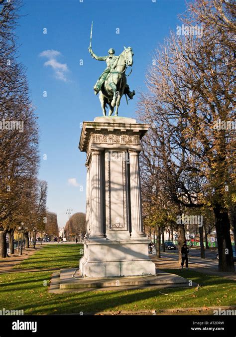 Statue Of Lafayette Cours La Reine Paris France Europe Stock Photo