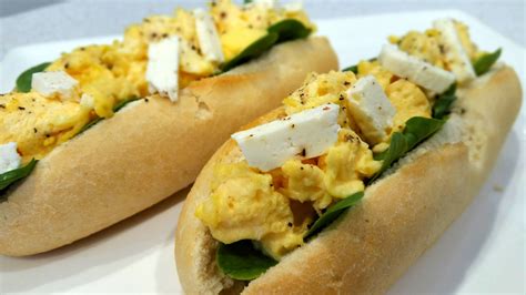 Mini Breakfast Baguette Roll