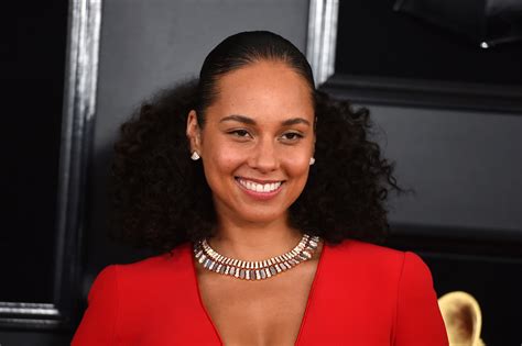 Alicia Keys Moderierte Die Grammys 2019 Ohne Make Up