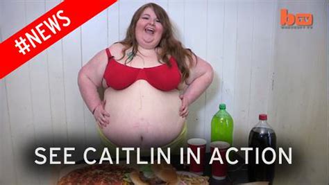 Meet The 30 Stone Woman Who Earns A Living Flashing Her Flab And