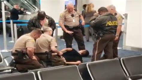 Man Taken Off Flight By Police After Barging Onto Plane At Miami International Airport Nbc 6