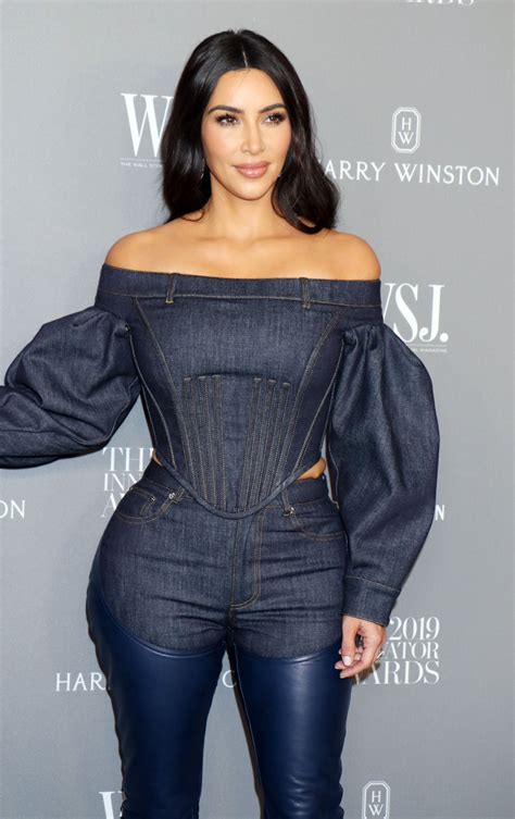 Kim Kardashian Fucking Stunning Showing Off Big Tits Curves And Booty