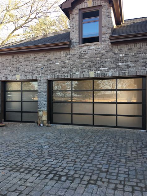 The Best Choice For Homeowners Full View Garage Doors Garage Ideas