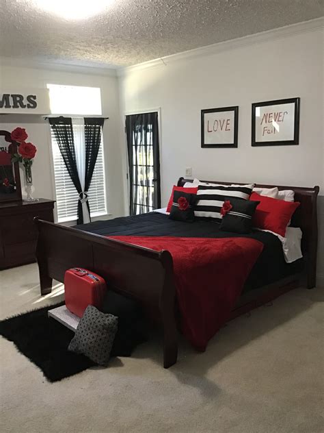 Red And Black Bedroom Ideas For A Bold And Beautiful Space