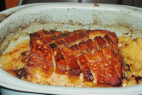 Schweinekrustenbraten Auf Sauerkraut Von B Rchenknutscher Chefkoch