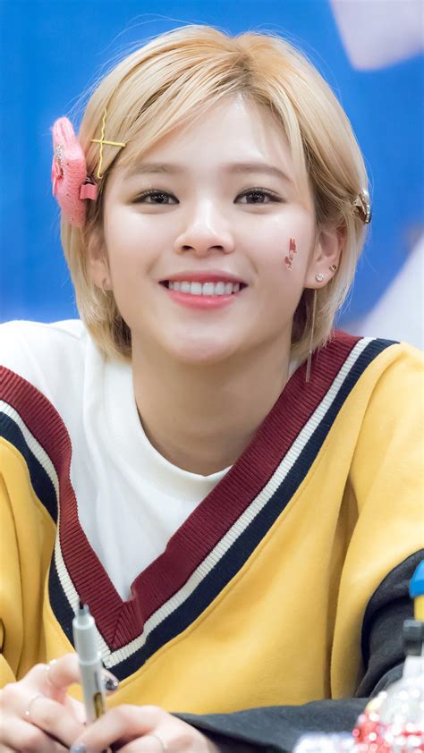 We did not find results for: Pin de Twice JeongYeon em TWICE Jeong-Yeon | Beleza ...