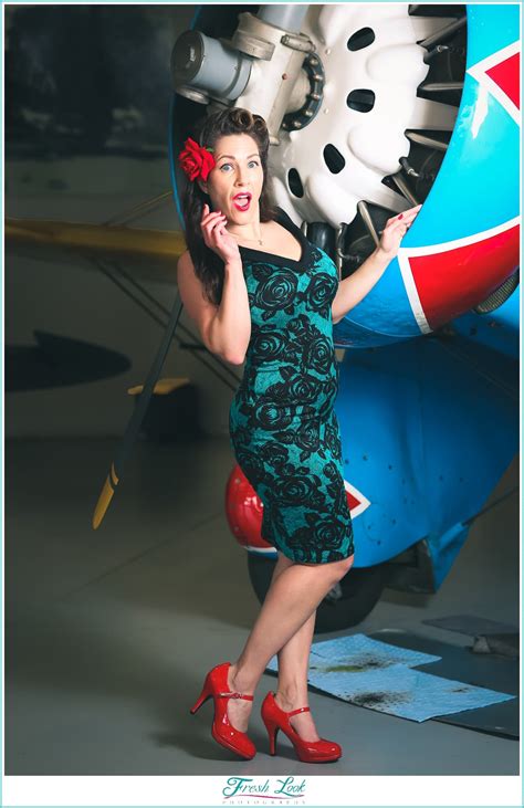 These are images i've found publicly accessible while browsing the internet, unless otherwise stated. Vintage Pin Up Photos | Military Aviation Museum ...