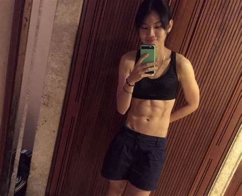 1 day ago · 這幾天討論度最高的飾品，絕對是「舉重女神」郭婞淳比賽所配戴的香奈兒耳環呀！而小編也意外發現，不只郭婞淳愛小香家的飾品，我們的「羽球球后」戴資穎也是香奈兒耳環的小粉絲呢～就讓我們來推薦你7款1萬初就可收 正妹 身材真好 - 看板 Beauty - 批踢踢實業坊