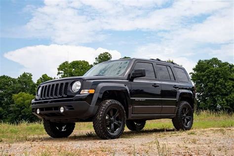 Rough Country 2in Spacer Lift Kit For 10 17 Jeep Patriot And Compass Mk