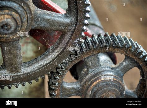 Well Oiled Machine Hi Res Stock Photography And Images Alamy