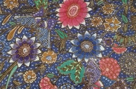 Corak batik ini sudah dikenal sejak mataram kartasura. Gambar Corak Batik Lukis Tangan - Batik Indonesia