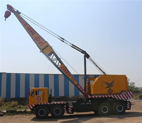 Mobile Cranes Hydraulic Crane Rental Service In Navi Mumbai