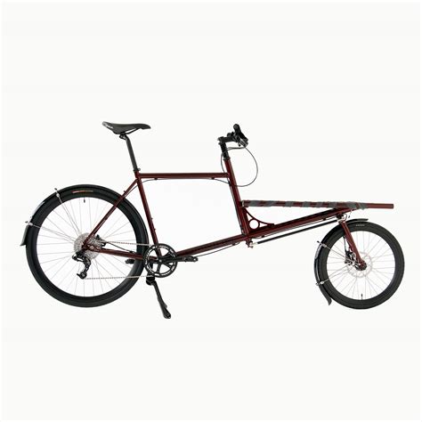 The rack area can be adapted for cargos of all kinds and for various types of child seat. OMNIUM CARGO
