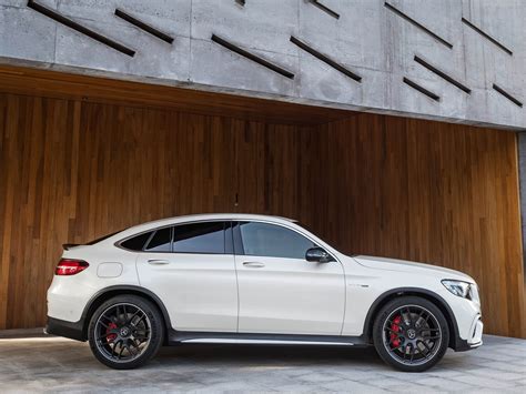 Mercedes Benz Glc63 S Amg Coupe 2018 Picture 10 Of 35 800x600