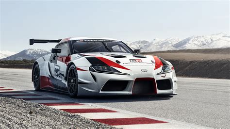 Ladies and gentlemen, the new Toyota Supra! | Top Gear