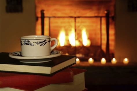 Cozy Winter Wallpaper Wallpapersafari Read A Book By The Fire