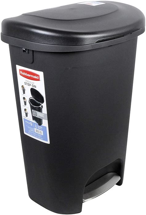 Lot Detail Rubbermaid 13 Gallon Hands Free Trash Can