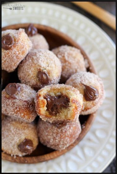 Nutella Stuffed Cinnamon Sugar Donut Holes