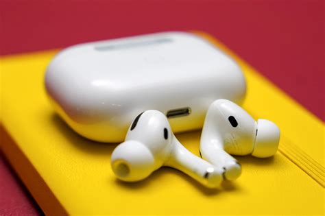 As for the airpods pro, they've had their updated design for only one generation and it's therefore unlikely that this will see a major change anytime soon. Bon plan : 66 € de réduction sur les AirPods Pro