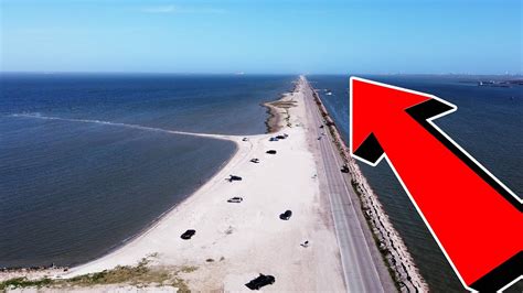 This Historic Texas Town Has The Longest Man Made Fishing Pier In The