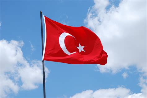 Datoer og informasjon om når og hvor feiringer og jubileer skjer og hvorfor og hvordan og hvorfor de markeres. Turkish man given 13 years for insulting national flag ...