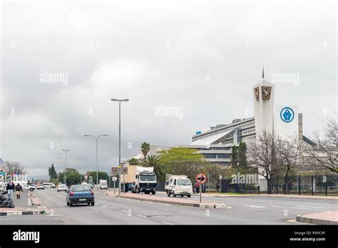 Sanlam Head Office Hi Res Stock Photography And Images Alamy